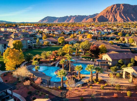 Sunshine in Paradise #27 by RedAwning is a family friendly hotel in Santa Clara, Utah (UT)