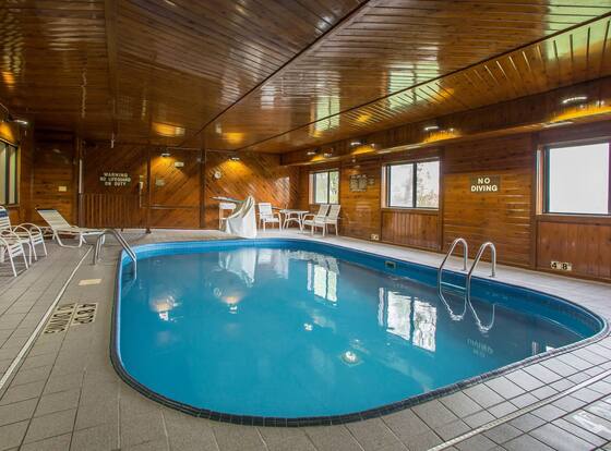 Quality Inn & Suites Bloomington I-55 and I-74 is a family friendly hotel in Bloomington, Illinois (IL)