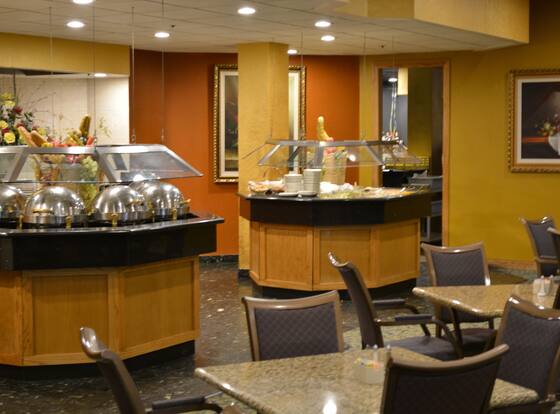 Chicago Lake Shore Hotel is a family friendly hotel in Chicago, Illinois (IL)