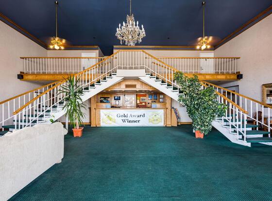 Rodeway Inn Roswell West is a family friendly hotel in Roswell, New Mexico (NM)
