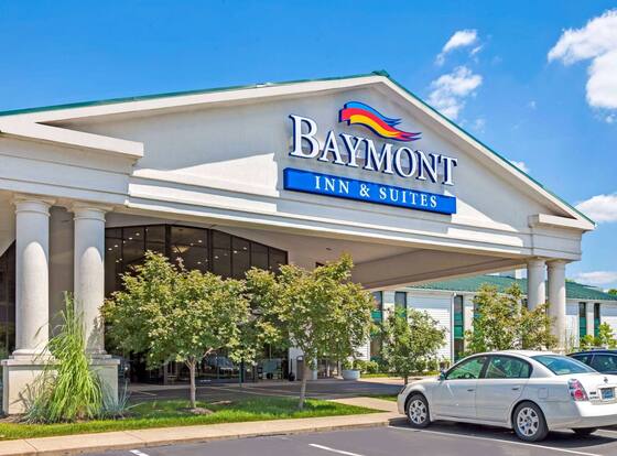 Baymont by Wyndham Louisville Airport South is a family friendly hotel in Louisville, Kentucky (KY)