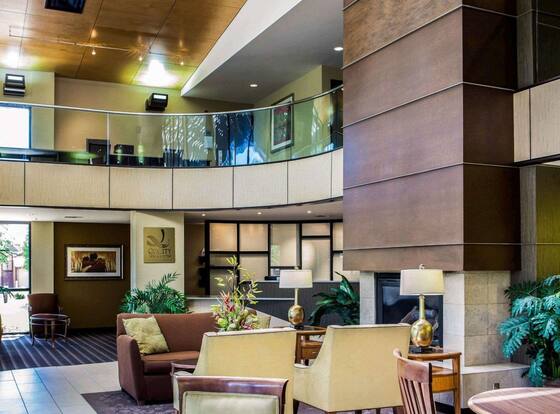 Quality Inn Peoria is a family friendly hotel in Peoria, Illinois (IL)