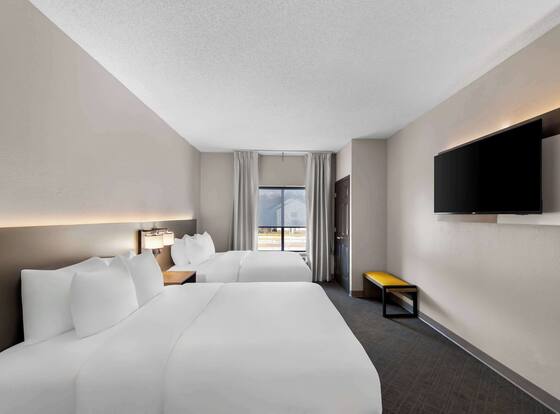 Comfort Suites Stevens Point is a family friendly hotel in Stevens Point, Wisconsin (WI)