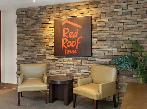 Red Roof Inn Cleveland - Westlake is a family friendly hotel in Westlake, Ohio (OH)
