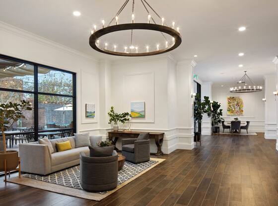 Hotel Winters is a family friendly hotel in Winters, California (CA)
