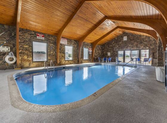Econo Lodge is a family friendly hotel in Wooster, Ohio (OH)