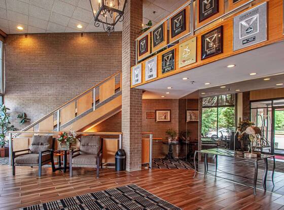 Econo Lodge Metro is a family friendly hotel in Arlington, Virginia (VA)
