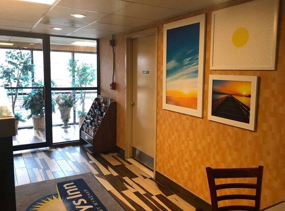 Days Inn by Wyndham Jersey City / NYC Area is a family friendly hotel in Jersey City, New Jersey (NJ)