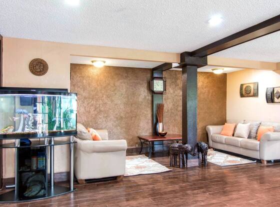 Quality Inn & Suites I-35 near Frost Bank Center is a family friendly hotel in San Antonio, Texas (TX)