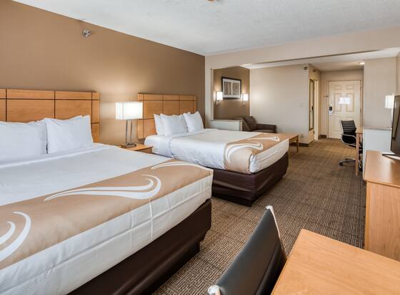 Quality Inn and Suites Springfield Southwest near I-72 is a family friendly hotel in Springfield, Illinois (IL)
