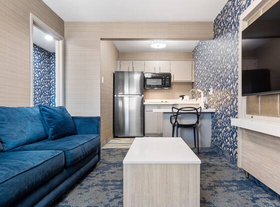 3 Palms Tucson North Foothills is a family friendly hotel in Casas Adobes, Arizona (AZ)