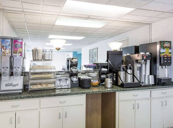 Howard Johnson by Wyndham Virginia Beach is a family friendly hotel in Virginia Beach, Virginia (VA)