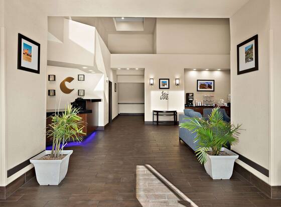 Comfort Suites University Las Cruces is a family friendly hotel in Las Cruces, New Mexico (NM)