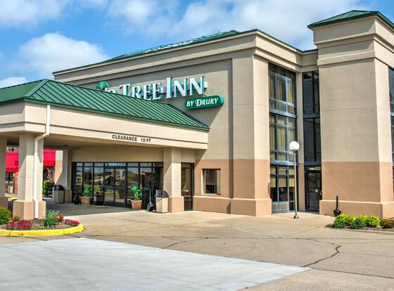 Pear Tree Inn Cape Girardeau Near the Medical Center is a family friendly hotel in Cape Girardeau, Missouri (MO)