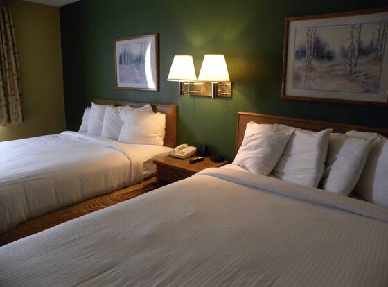 New Victorian Inn and Suites is a family friendly hotel in Kearney, Nebraska (NE)