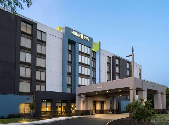 Home2 Suites by Hilton Indianapolis Keystone Crossing is a family friendly hotel in Indianapolis, Indiana (IN)