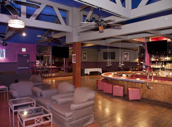 La Hacienda San Jose Silicon Valley is a family friendly hotel in San Jose, California (CA)