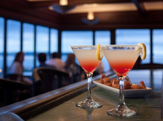 Park Place Hotel is a family friendly hotel in Traverse City, Michigan (MI)
