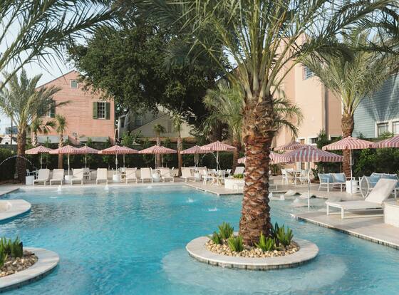 Garden District Hotel is a family friendly hotel in New Orleans, Louisiana (LA)