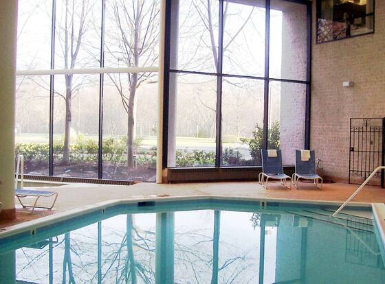 Doubletree by Hilton Somerset Hotel and Conference Center is a family friendly hotel in Somerset, New Jersey (NJ)