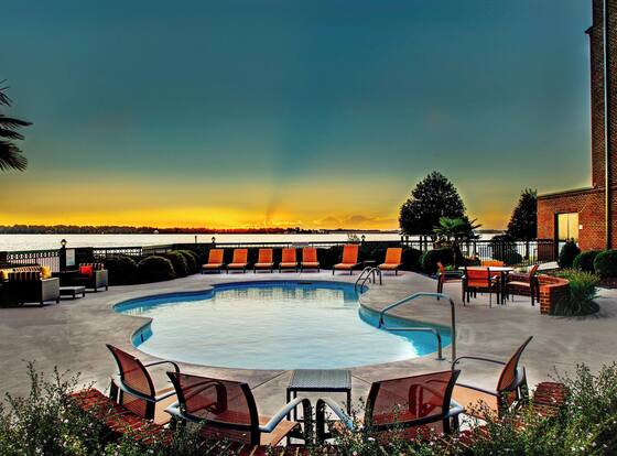 Courtyard by Marriott New Bern is a family friendly hotel in New Bern, North Carolina (NC)