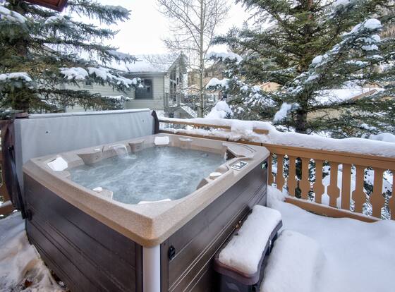 5025 Main Gore Place 4 Bedroom Condo by RedAwning is a family friendly hotel in Vail, Colorado (CO)