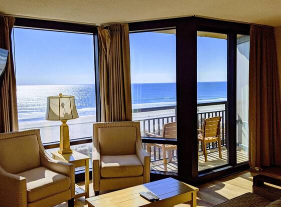 Shell Island Resort - All Oceanfront Suites is a family friendly hotel in Wrightsville Beach, North Carolina (NC)