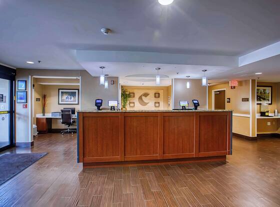 Comfort Inn Shepherdsville - Louisville South is a family friendly hotel in Shepherdsville, Kentucky (KY)
