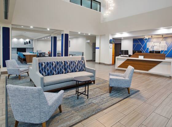 Holiday Inn Express Flagstaff by IHG is a family friendly hotel in Flagstaff, Arizona (AZ)