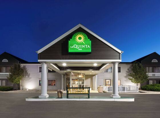 La Quinta Inn by Wyndham Sheboygan is a family friendly hotel in Sheboygan, Wisconsin (WI)