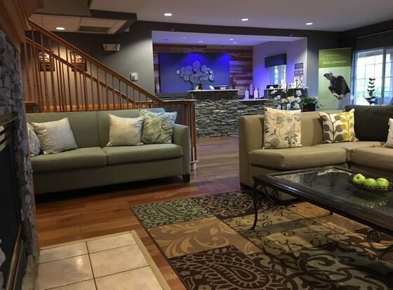 Country Inn & Suites by Radisson, Minneapolis/Shakopee is a family friendly hotel in Shakopee, Minnesota (MN)