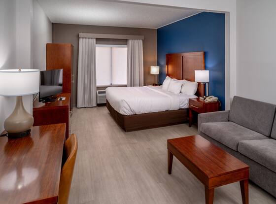 Comfort Suites Prestonsburg West is a family friendly hotel in Prestonsburg, Kentucky (KY)
