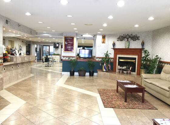 Americas Best Value Inn & Suites St. Louis, St. Charles Inn is a family friendly hotel in St. Charles, Missouri (MO)