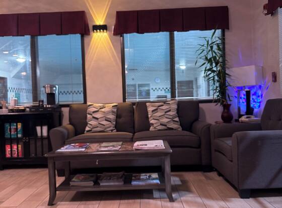 Travelodge Suites by Wyndham Newberg is a family friendly hotel in Newberg, Oregon (OR)