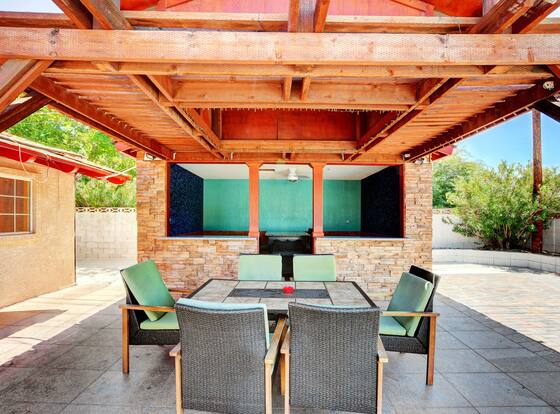 Las Vegas Elegance! Pool Table & Sparkling Pool! 3 Bedroom Home by RedAwning is a family friendly hotel in Las Vegas, Nevada (NV)