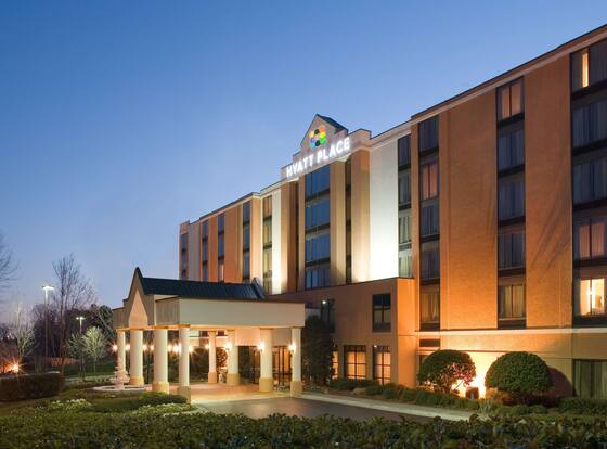 Hyatt Place Boston/Medford is a family friendly hotel in Medford, Massachusetts (MA)