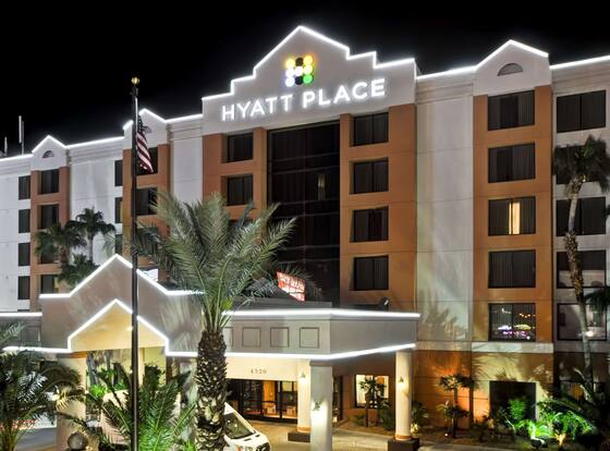 Hyatt Place Las Vegas is a family friendly hotel in Paradise, Nevada (NV)