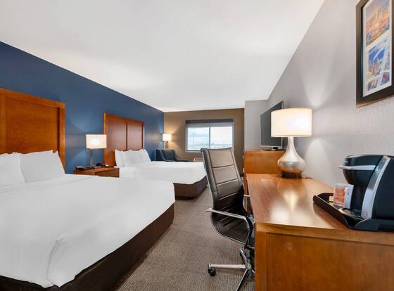 Comfort Inn & Suites North Greenfield is a family friendly hotel in Greenfield, Indiana (IN)