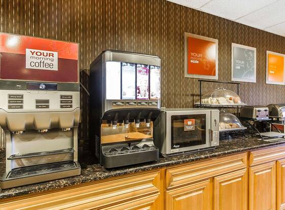 Comfort Inn Owatonna near Medical Center is a family friendly hotel in Owatonna, Minnesota (MN)