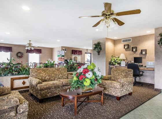 Quality Inn is a family friendly hotel in Andalusia, Alabama (AL)