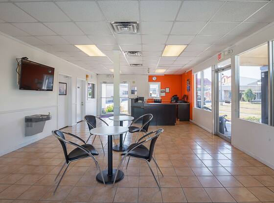 Motel 6 Tifton, GA is a family friendly hotel in Tifton, Georgia (GA)