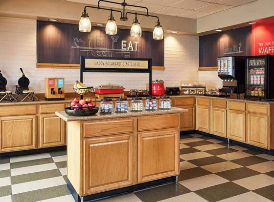 Hampton Inn Taos is a family friendly hotel in Taos, New Mexico (NM)