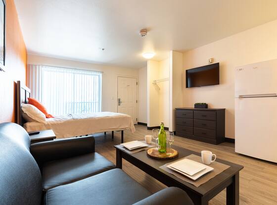 Siegel Select Tucson is a family friendly hotel in Tucson, Arizona (AZ)
