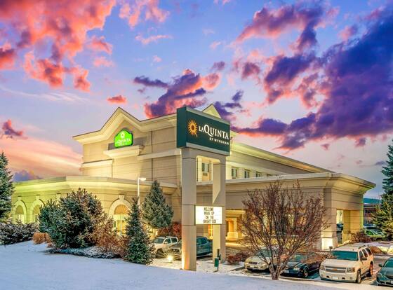 La Quinta Inn & Suites by Wyndham Coeur d`Alene is a family friendly hotel in Coeur d'Alene, Idaho (ID)