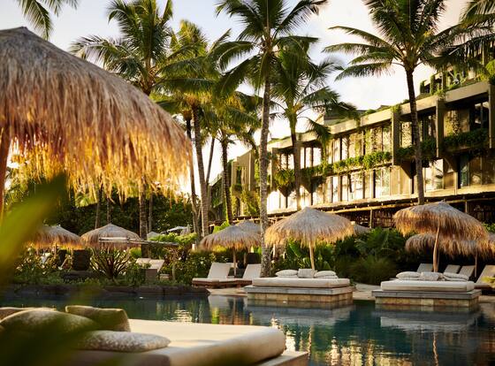 1 Hotel Hanalei Bay is a family friendly hotel in Princeville, Hawaii (HI)
