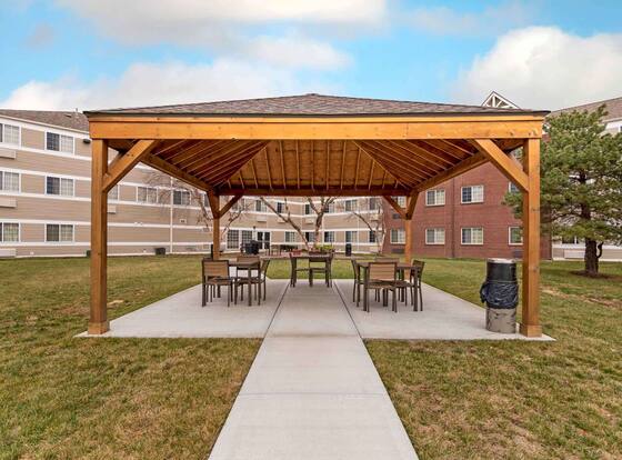 Extended Stay America Suites Kansas City Airport Tiffany Spr is a family friendly hotel in Kansas City, Missouri (MO)