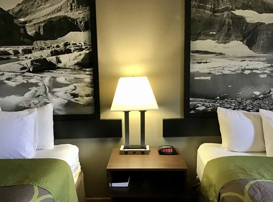 Super 8 by Wyndham Helena is a family friendly hotel in Helena, Montana (MT)