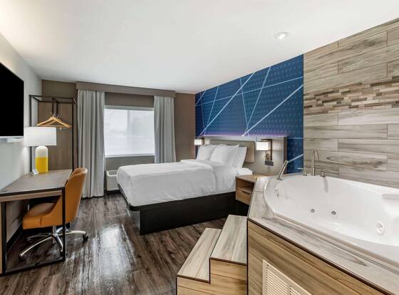 Comfort Inn Mount Pleasant – Racine is a family friendly hotel in Mount Pleasant, Wisconsin (WI)