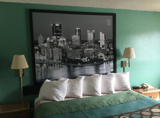 Super 8 by Wyndham New Stanton is a family friendly hotel in New Stanton, Pennsylvania (PA)