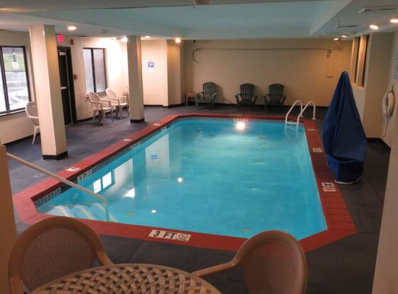 Rodeway Inn At Six Flags is a family friendly hotel in Austell, Georgia (GA)